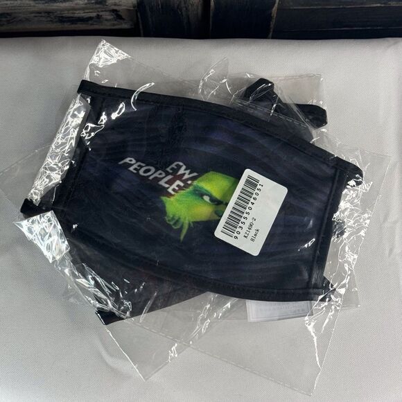 Ew People Grinch Face Masks, NWT, Set of 3 - Picture 1 of 2